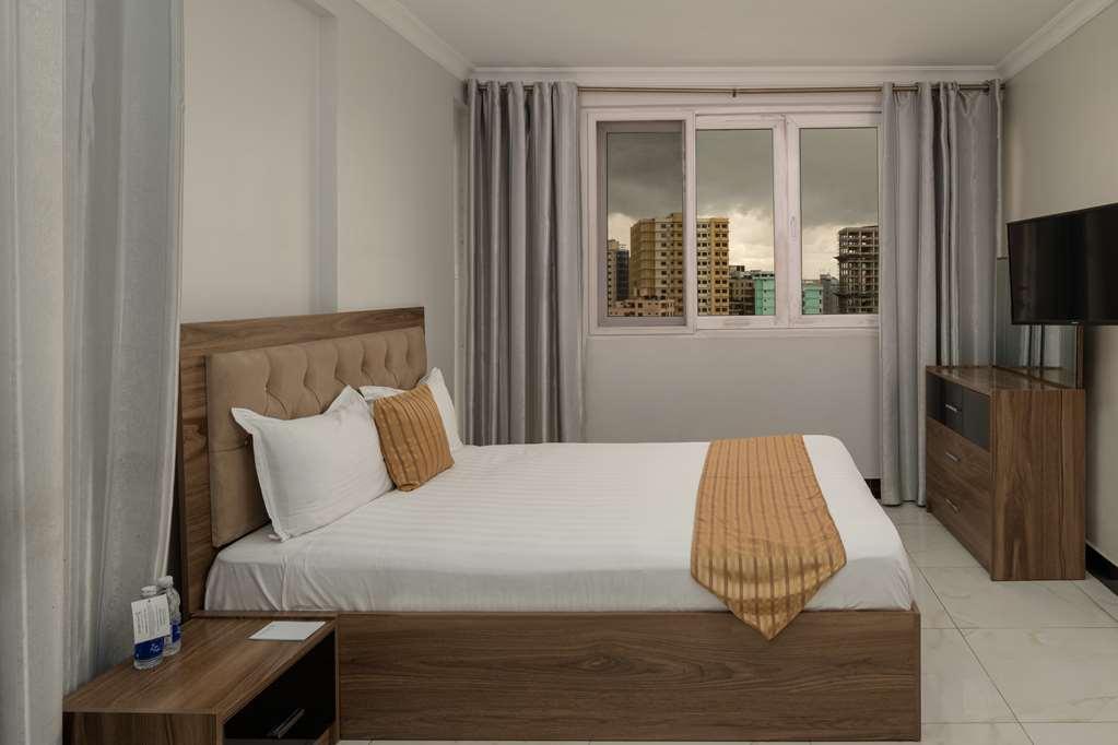 Golden Tulip Dar Es Salaam City Center Hotel Oda fotoğraf