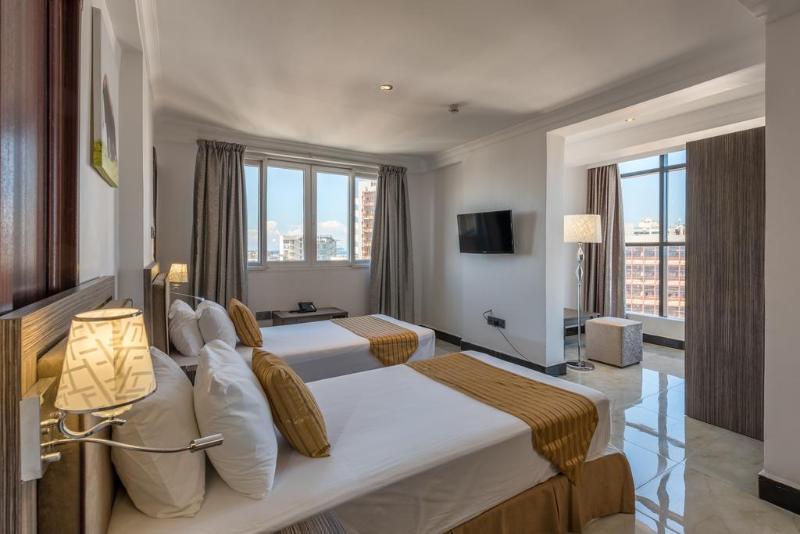 Golden Tulip Dar Es Salaam City Center Hotel Dış mekan fotoğraf