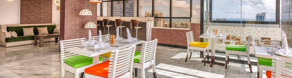 Golden Tulip Dar Es Salaam City Center Hotel Restoran fotoğraf